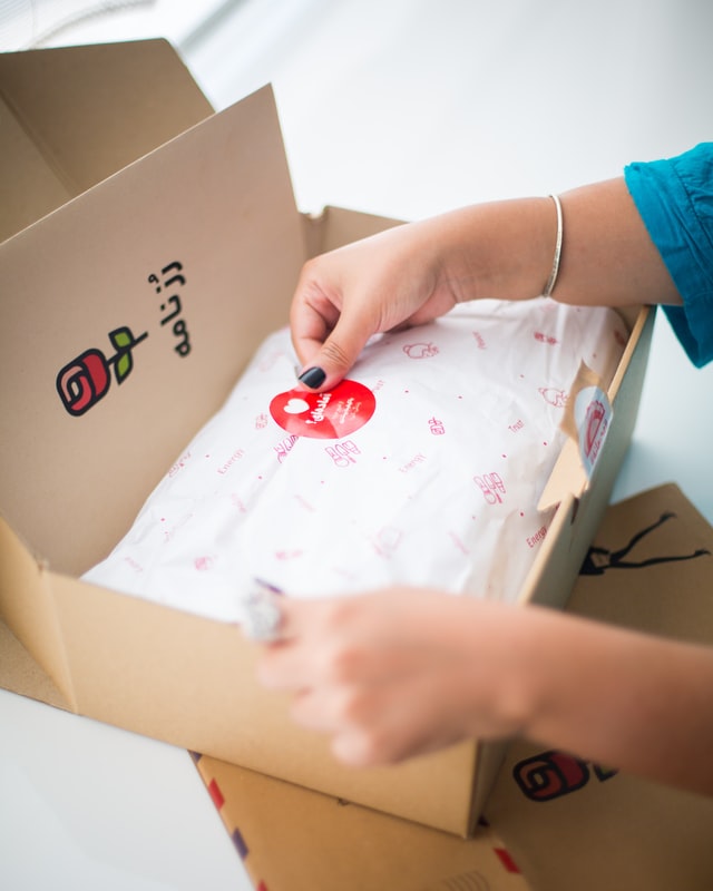 Eigenschaften von Kartonverpackungen: Was sind ihre Nachteile beim Verpacken?